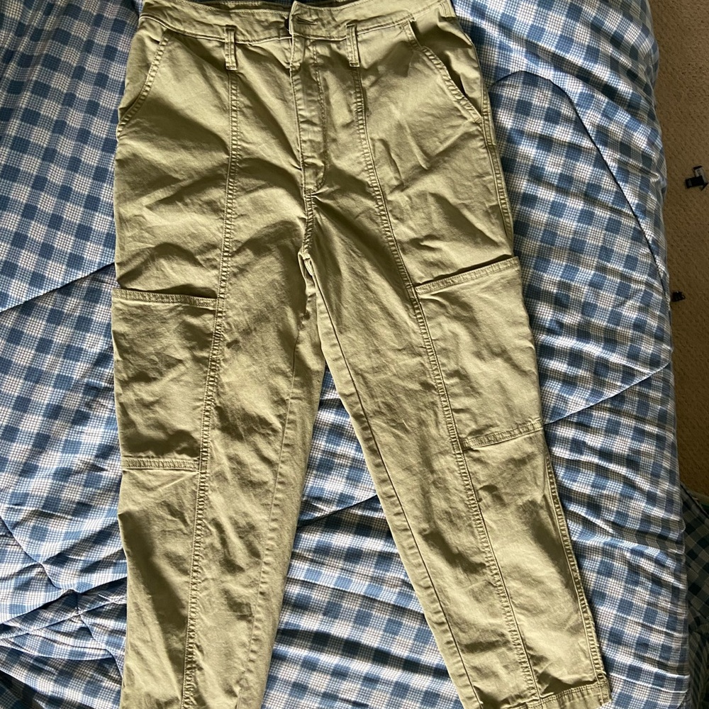 Retro Capri Pants
